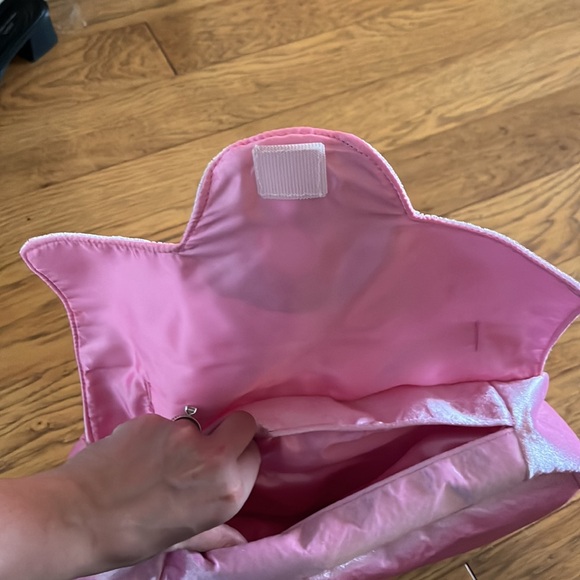 BNWT Barbie Pillow/Purse - Picture 2 of 2